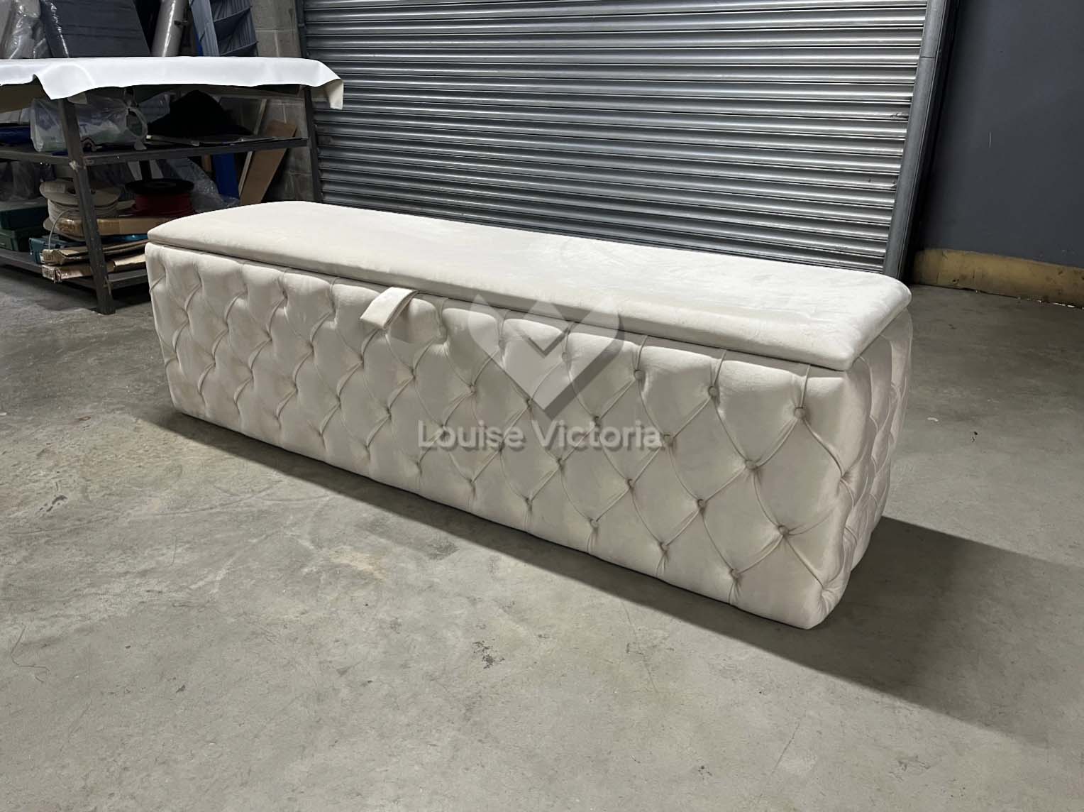 Cream Velvet Chesterfied Ottoman Storage Box