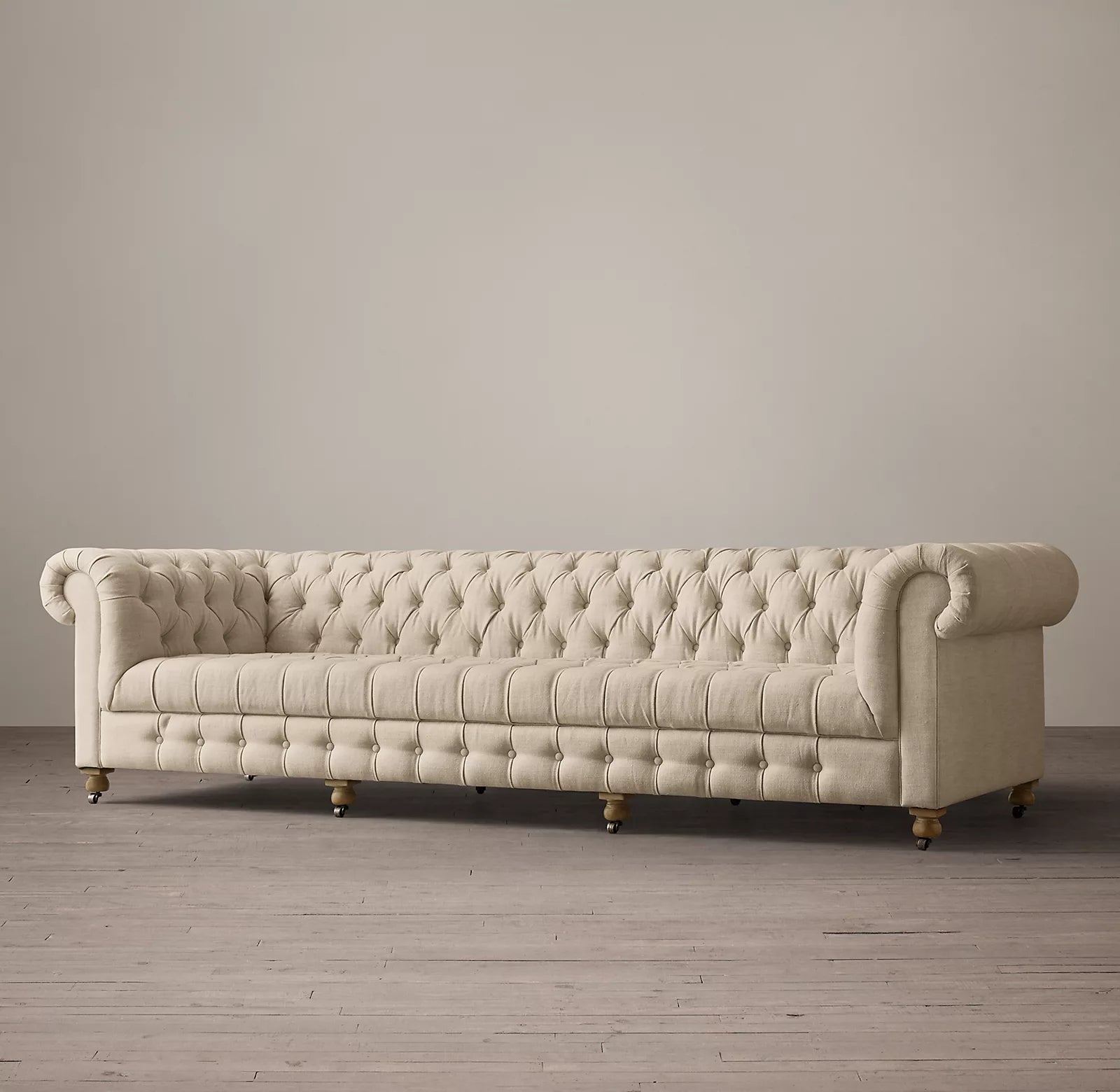 CHESTERFIELD LUXURY SOFA